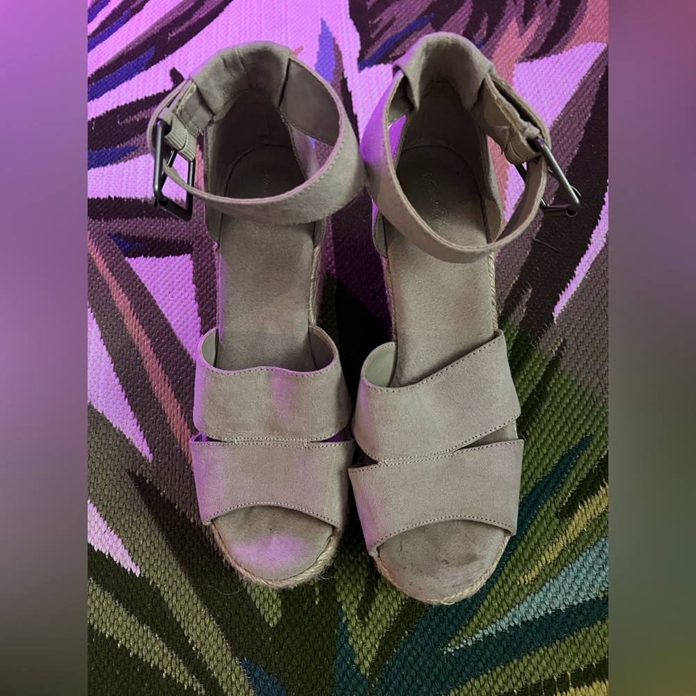 Open toed wedges